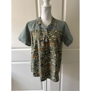 One of a Kind Jil Cappuccio Button Up Cats Top